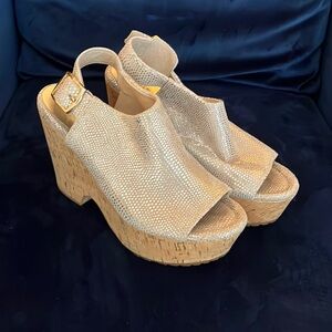 Donald J Pliner Wedges🤍